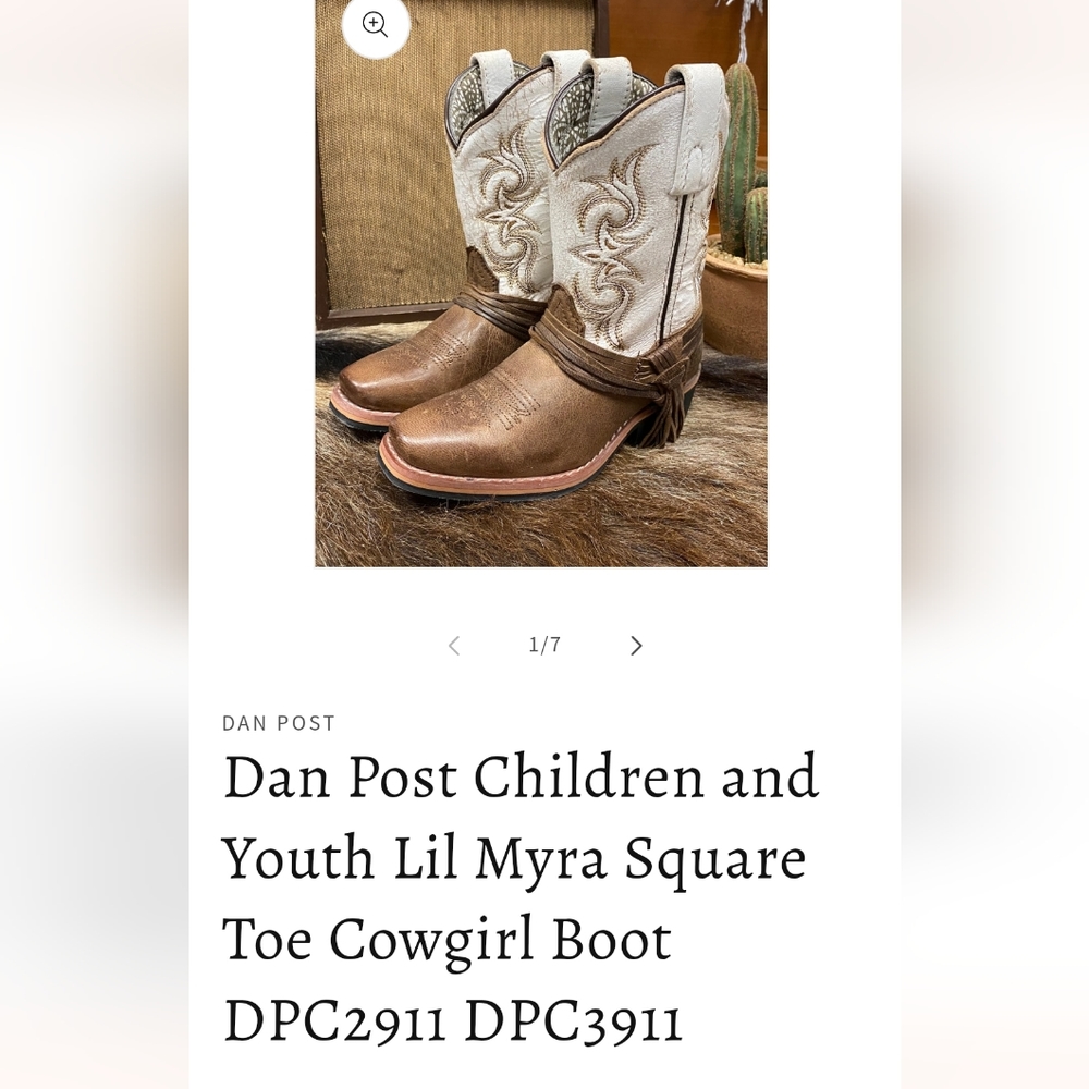 Girls cowboy boots 3.5
